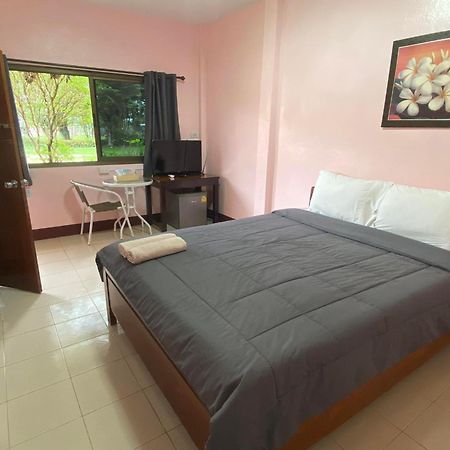 โพธิ์ทองริมทุ่ง Pothong Rimtung Hotel Fang Εξωτερικό φωτογραφία