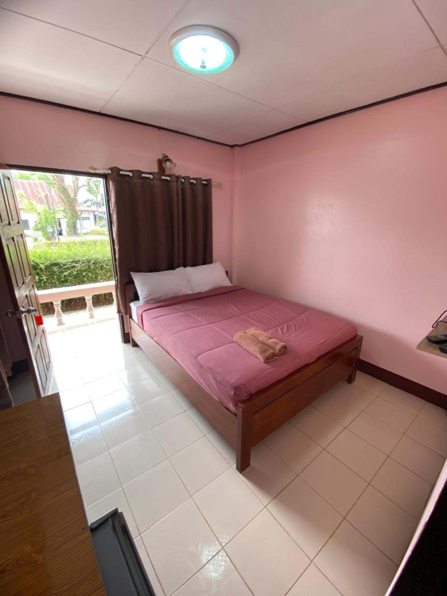 โพธิ์ทองริมทุ่ง Pothong Rimtung Hotel Fang Εξωτερικό φωτογραφία