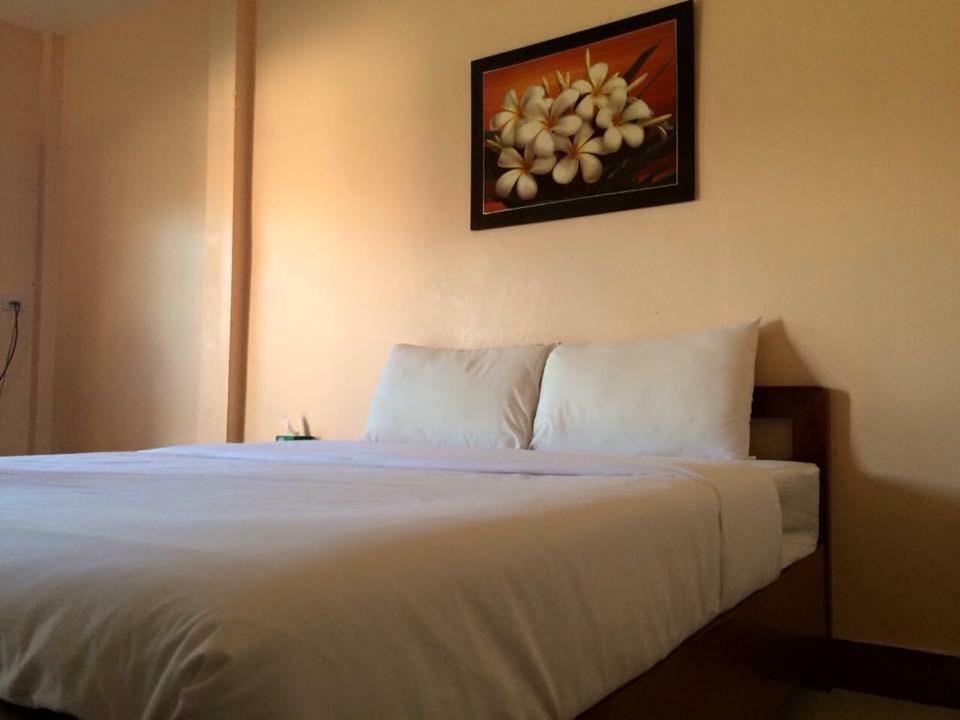 โพธิ์ทองริมทุ่ง Pothong Rimtung Hotel Fang Εξωτερικό φωτογραφία