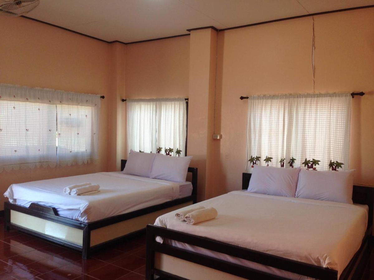 โพธิ์ทองริมทุ่ง Pothong Rimtung Hotel Fang Εξωτερικό φωτογραφία